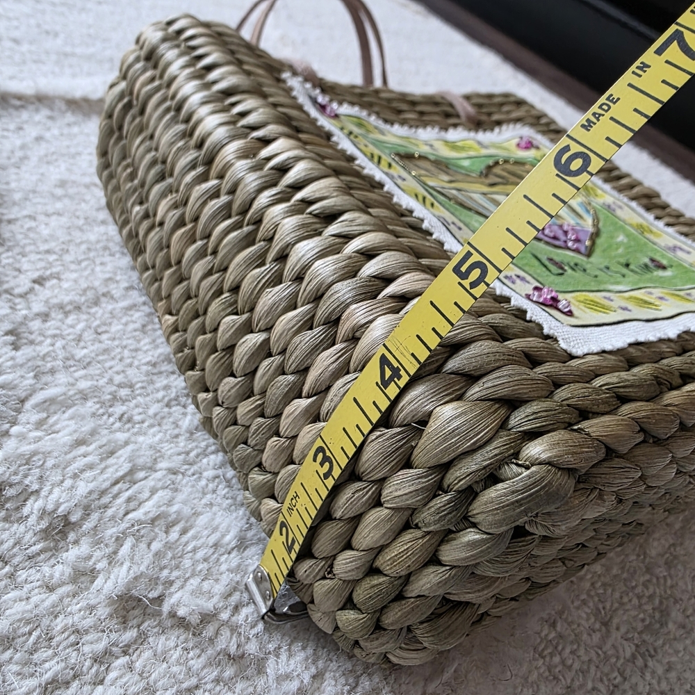 Woven Tote Bag with Heart Design - Picture 4 of 13